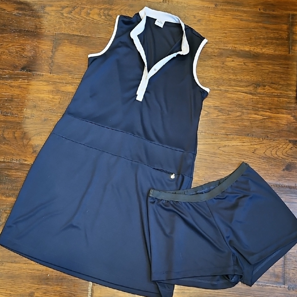 Daily Sports Black and White Athletic Golf Dress with Shorts Sz L